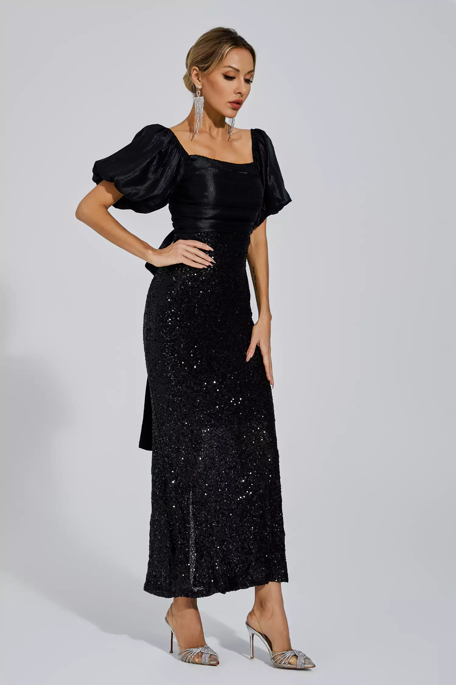 Linda Black Bow Sequins Maxi Dress-CATCHALL