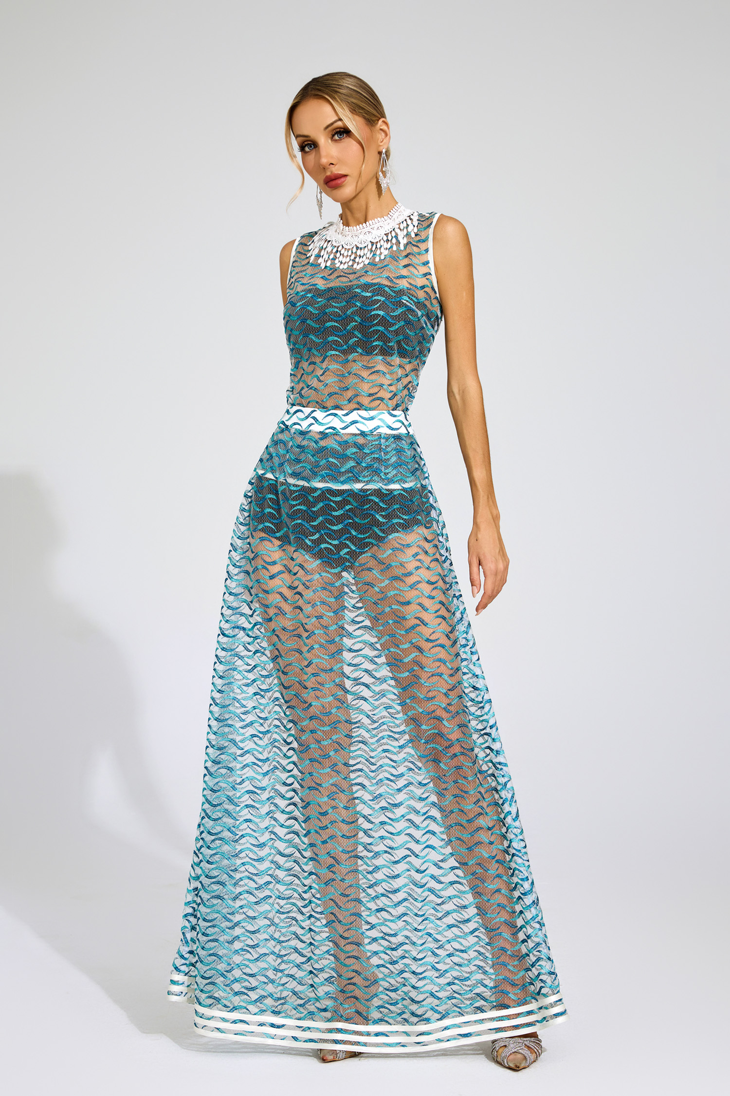 Lyly Blue Wave Embroidered Mesh Set