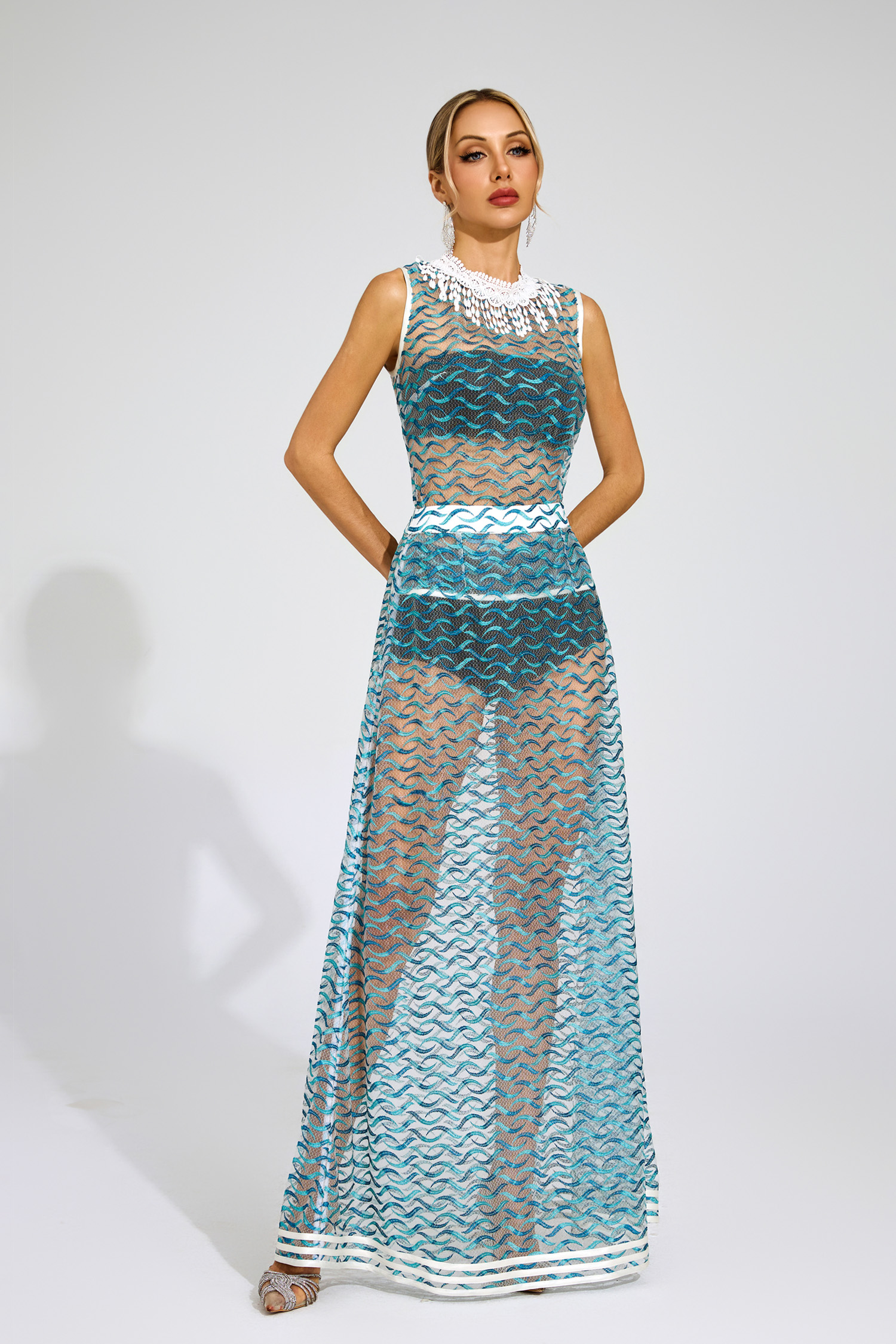 Lyly Blue Wave Embroidered Mesh Set