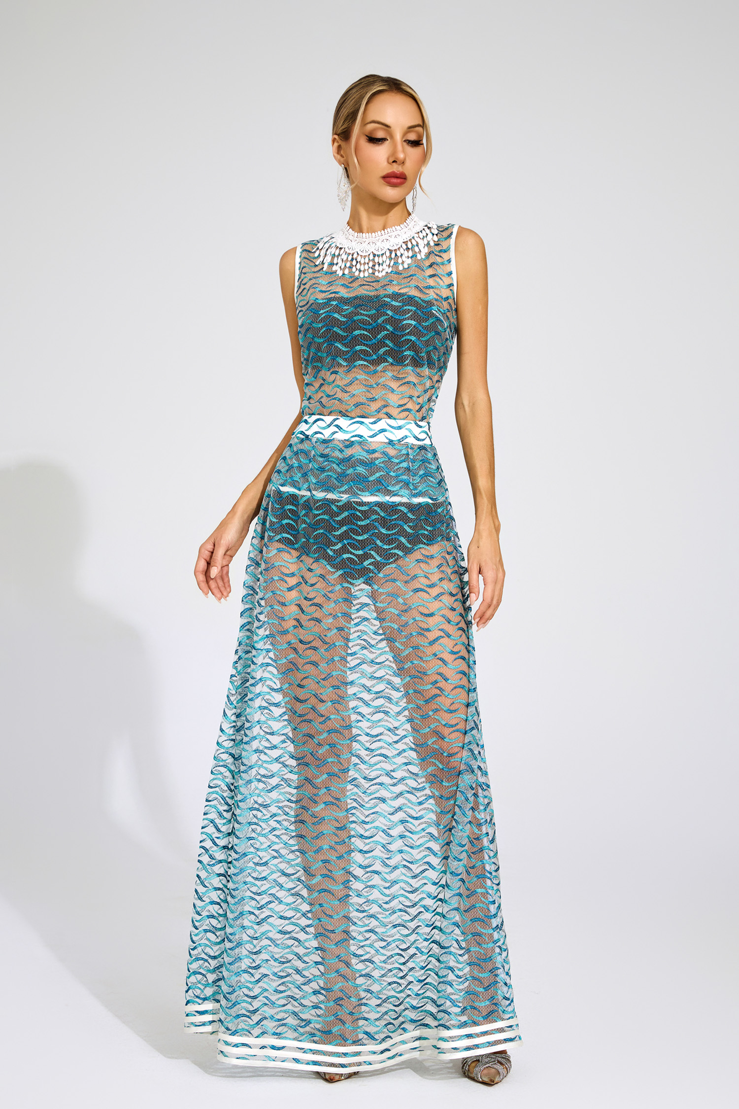 Lyly Blue Wave Embroidered Mesh Set