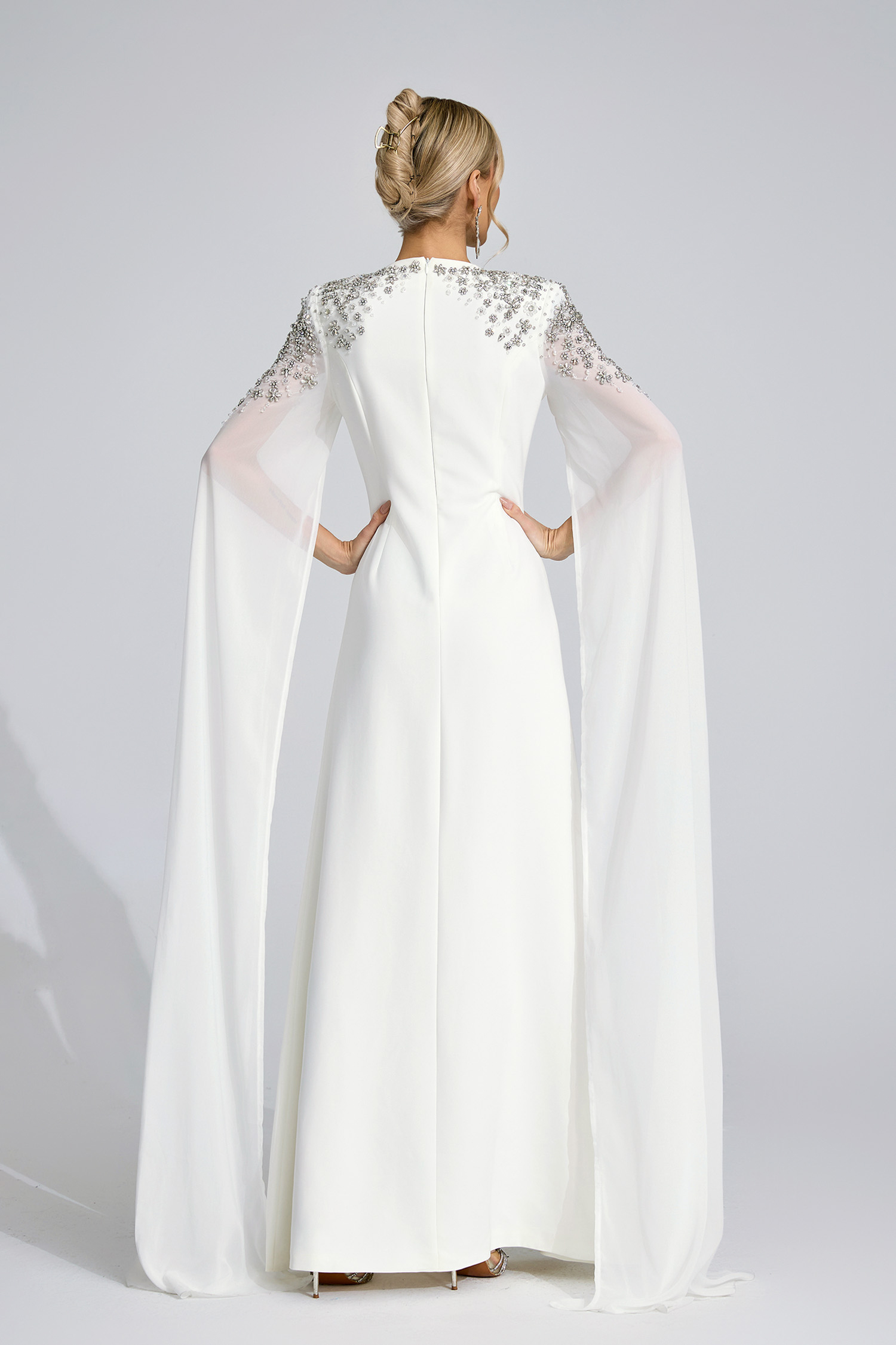 Maelis White Diamond Maxi Dress