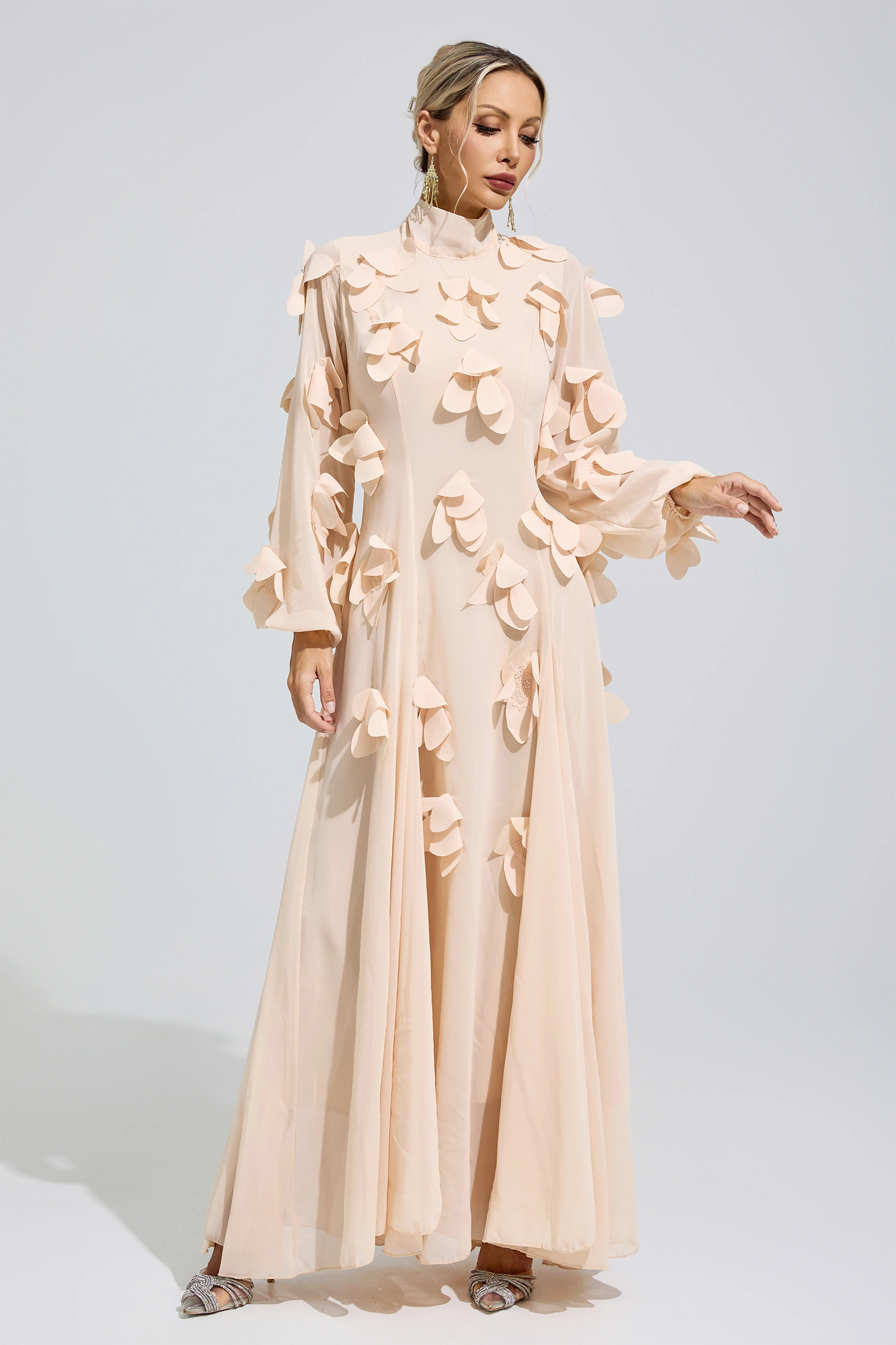 Meitner Apricot 3D Petal Maxi Dress