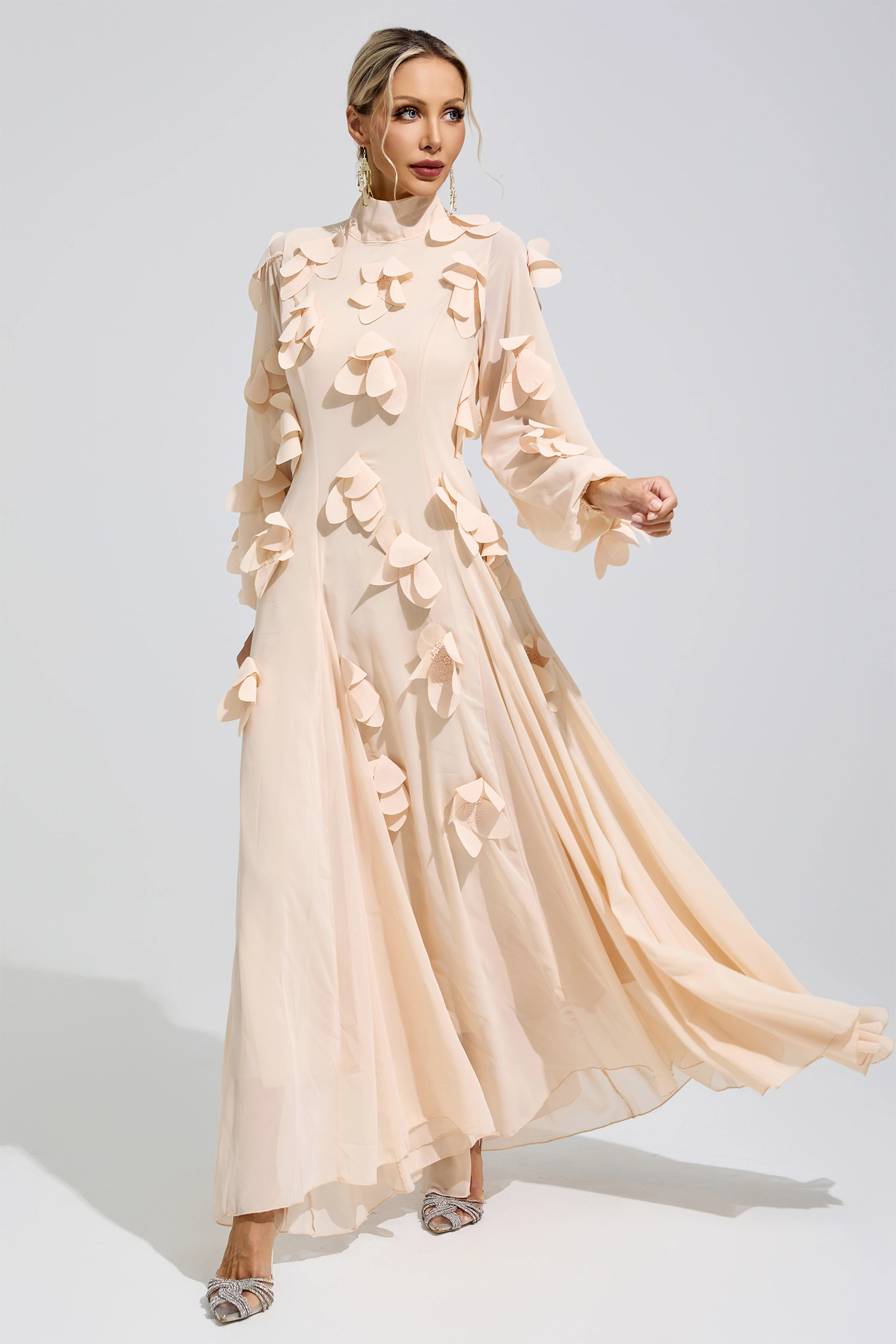Meitner Apricot 3D Petal Maxi Dress