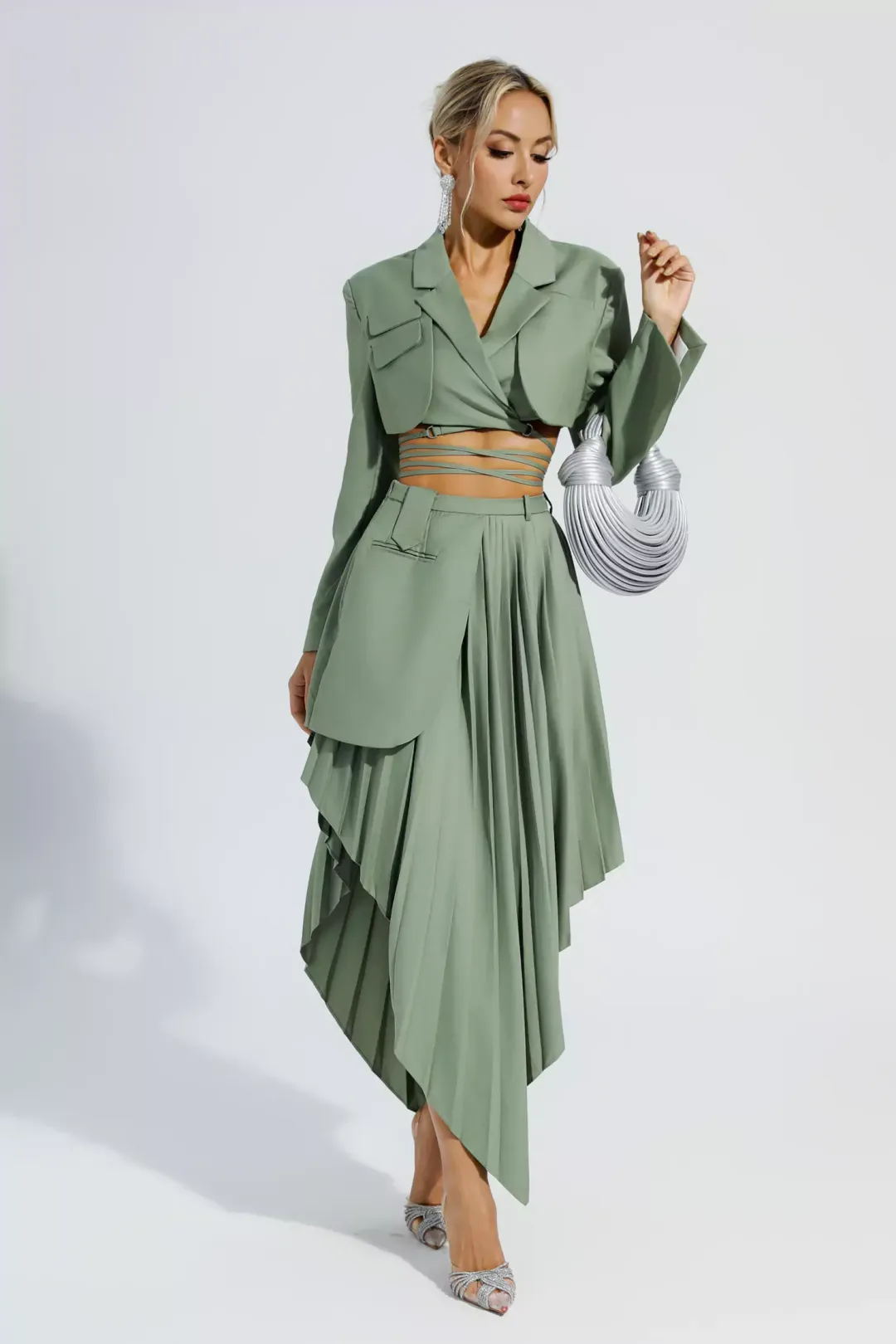 Myra – Threaded Blooms Suit
