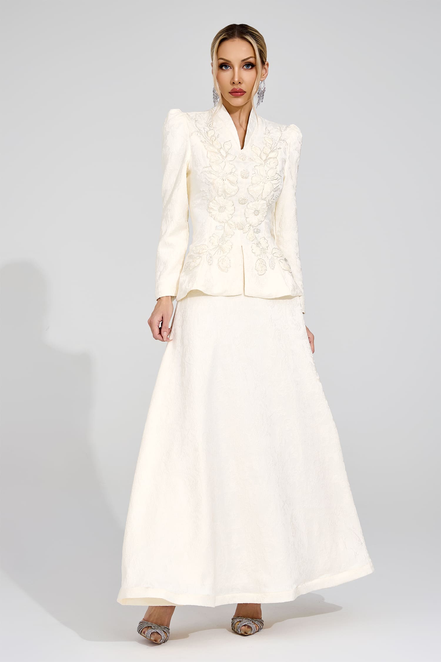 Nanna  Apricot Embroidered Set