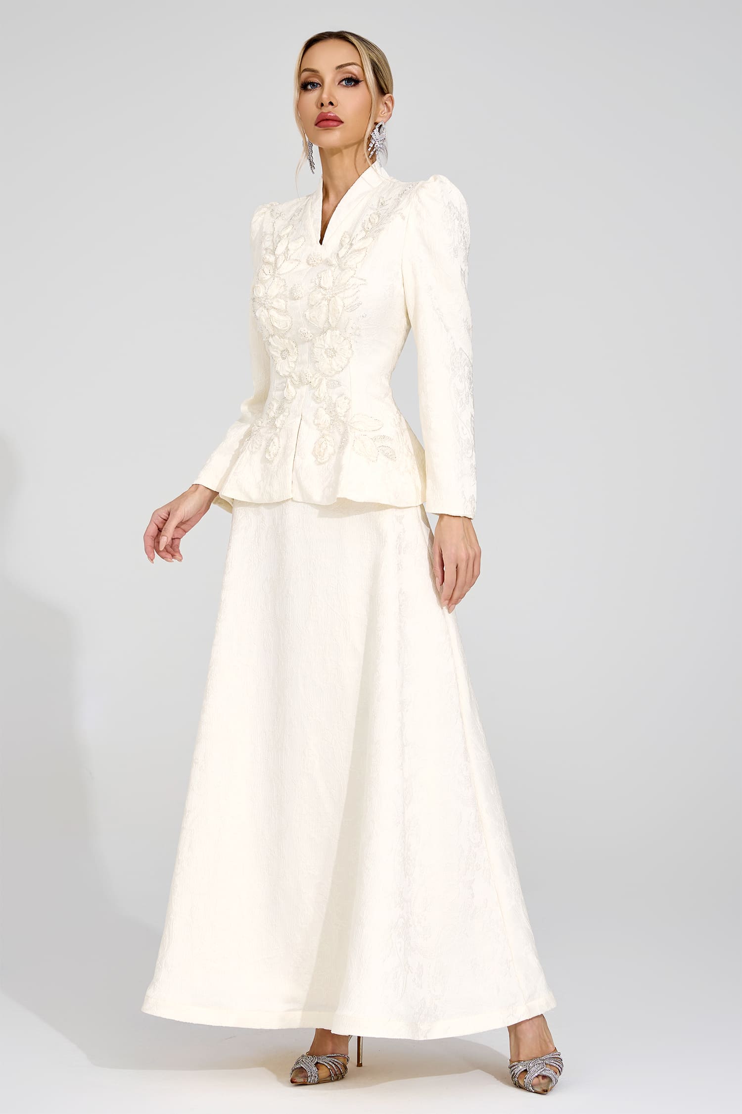 Nanna  Apricot Embroidered Set