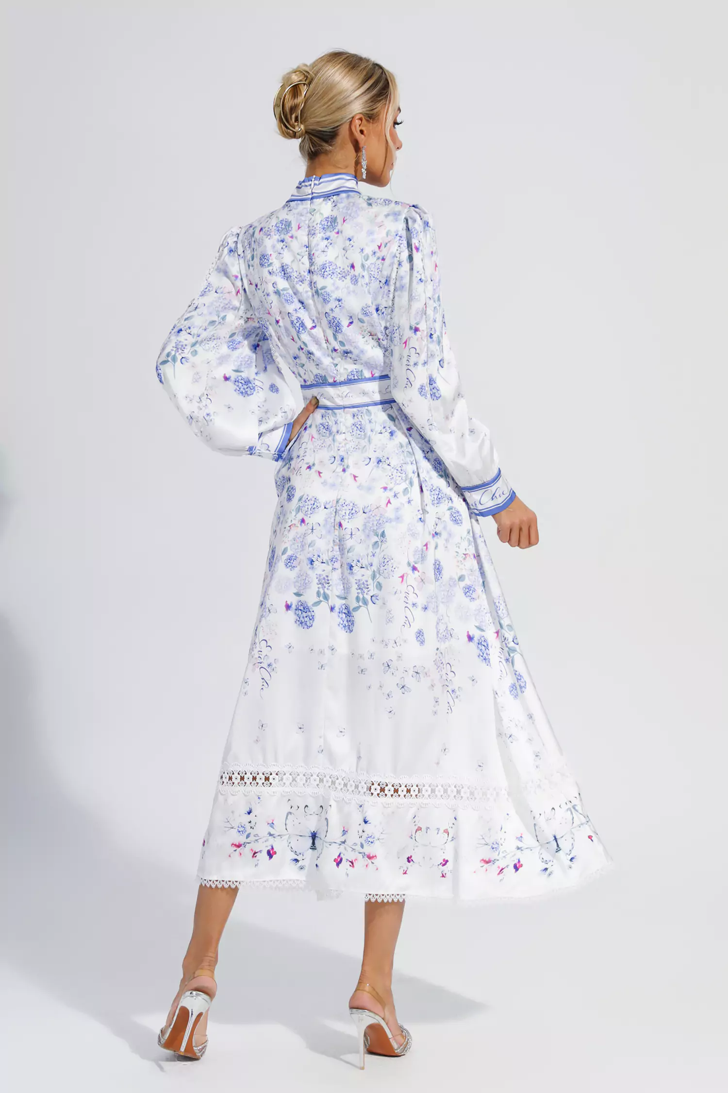Oaklyn White Long Sleeve Floral Maxi Dress-CATCHALL