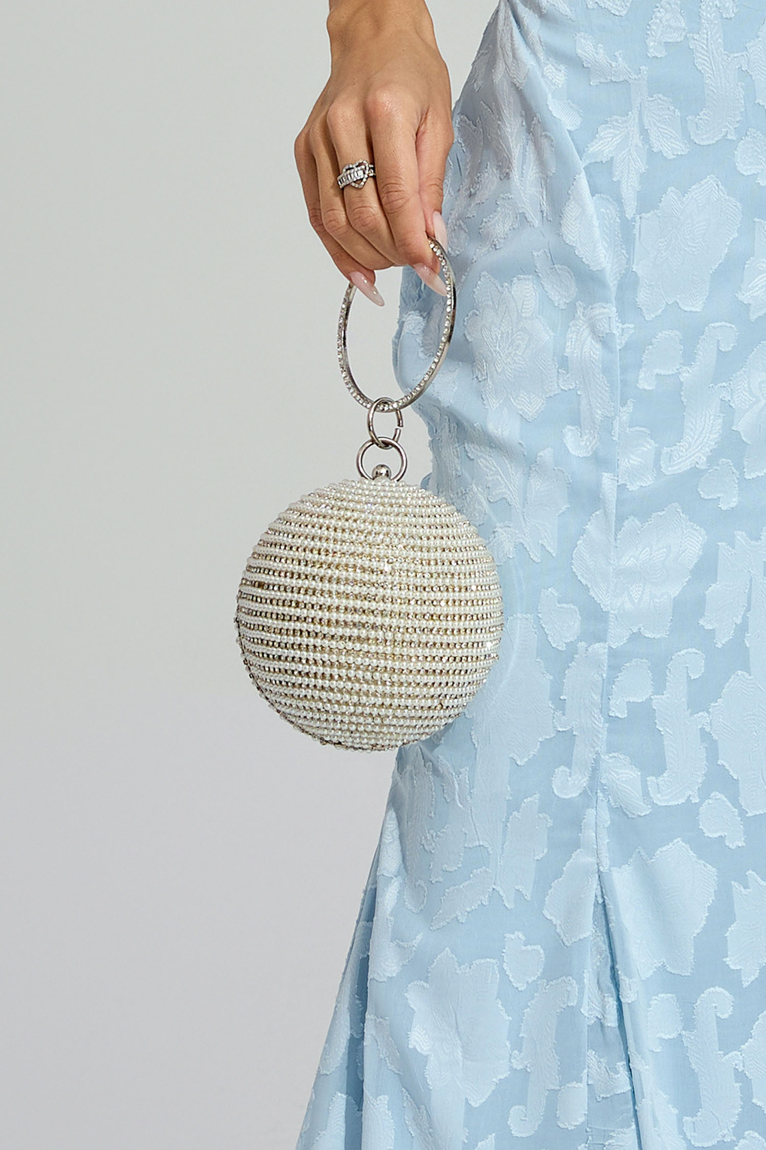Owen Silver Round Ball Bag