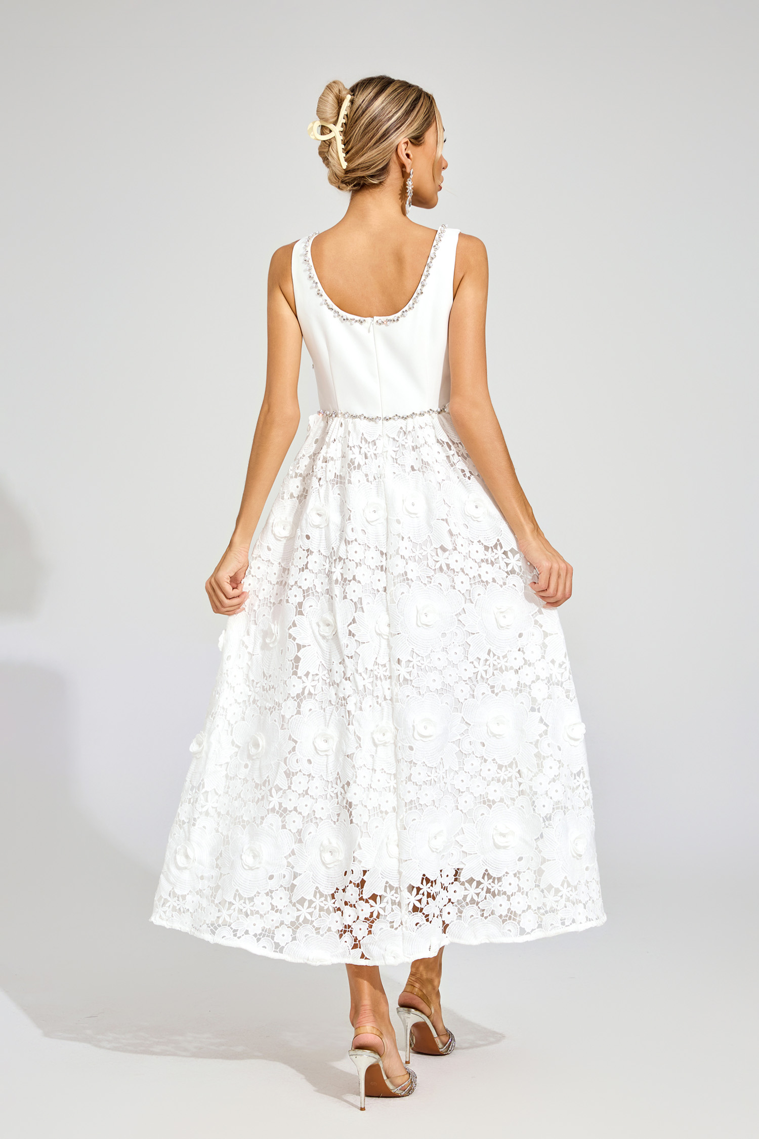 Peter White Cut Out Flower Sleeveless Dress