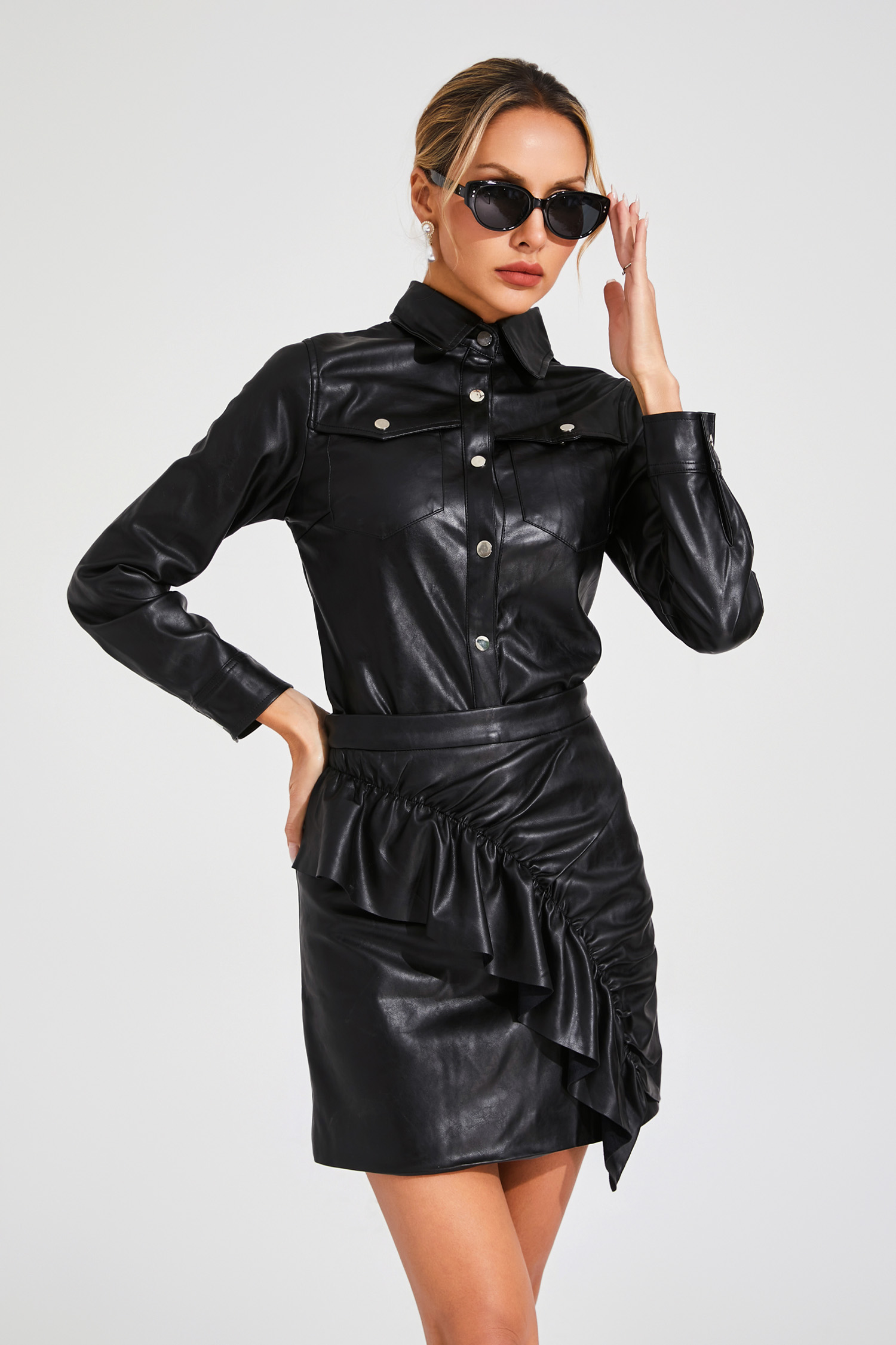 Sapir Black Leather Set