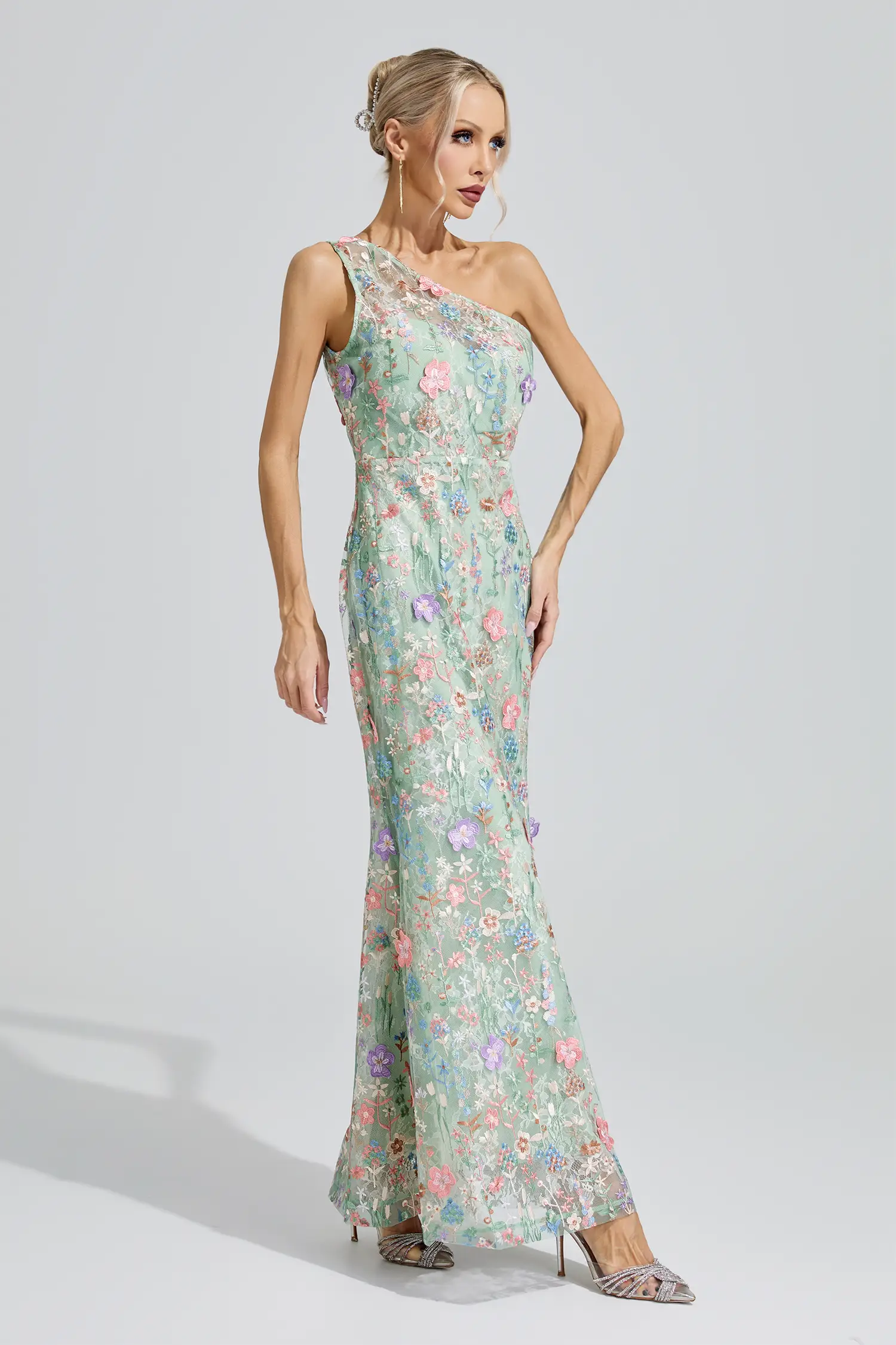 Wenders Green Floral Embroidered Maxi Dress