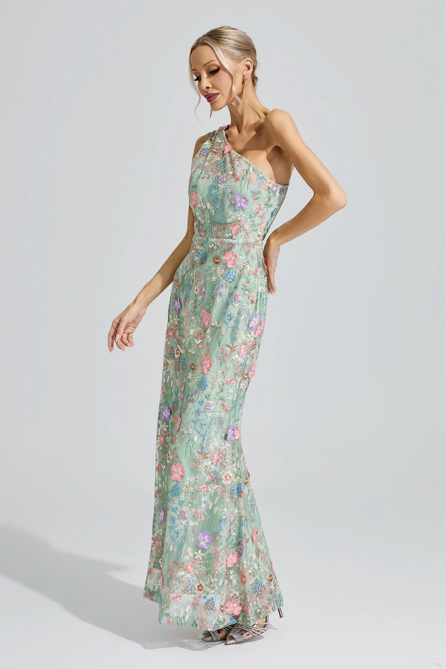 Wenders Green Floral Embroidered Maxi Dress