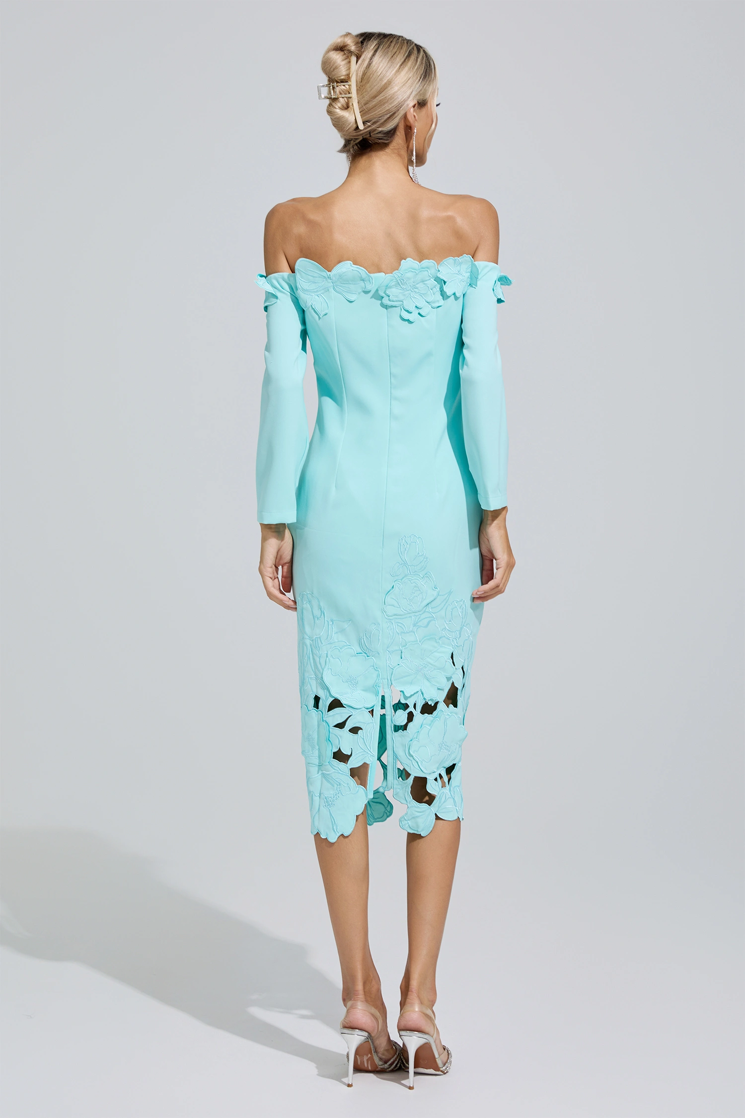 Wisława Green Off-Shoulder Embroidered Dress