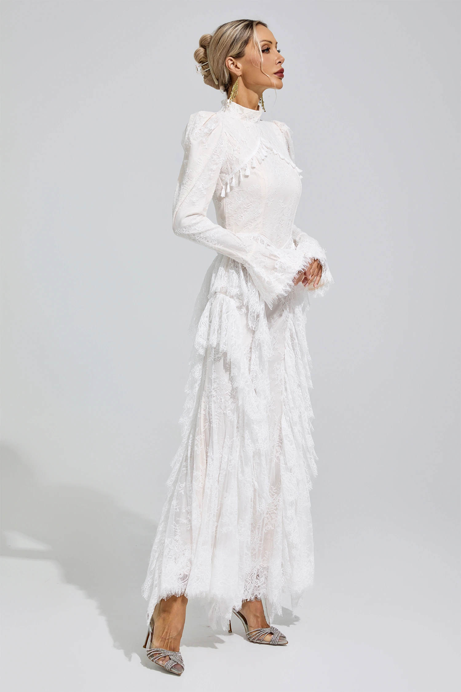 Yalow White Puff Sleeve Tassel Dress