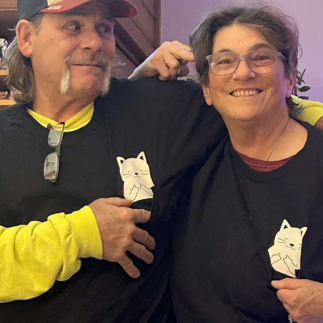 🤣Hidden Middle Finger Signed Funny Cat Printed T-Shirt（Buy 2 Free Shipping）