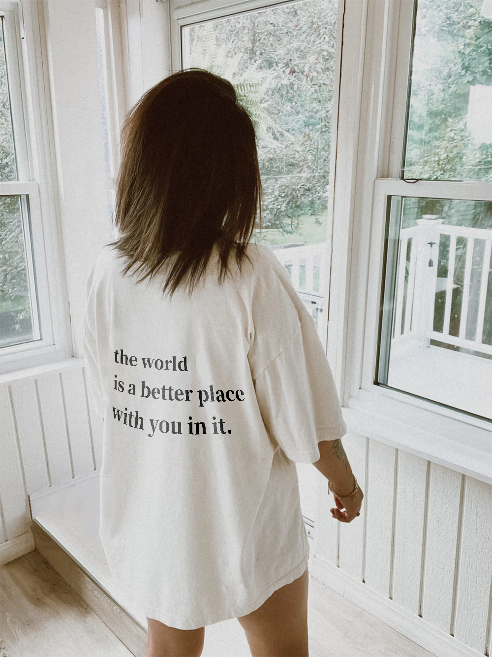 The world is a better place Printed Women's Oversized T-shirt