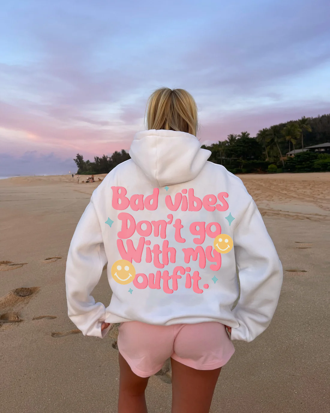 Bad vibes don't go with my outfit Printed Women's Hoodie