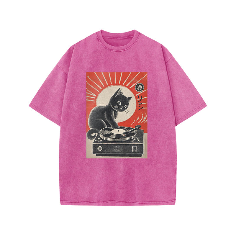 Japanese Black Cat Playing The Turntable Print Acid Washed T-shirt - Pink - US20-22(3XL) - image 7