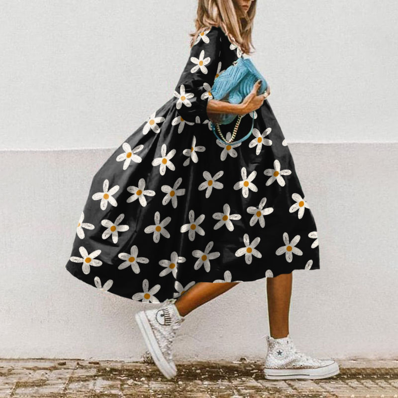 Vacation Women's Cute Daisy Print Dress - Black - 5XL - image 1