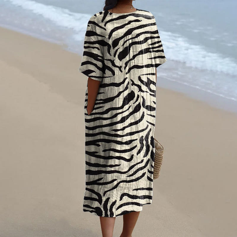 Women's Irregular Thick Black Lines Print V-neck Short Sleeved Casual Midi Dress - image 2