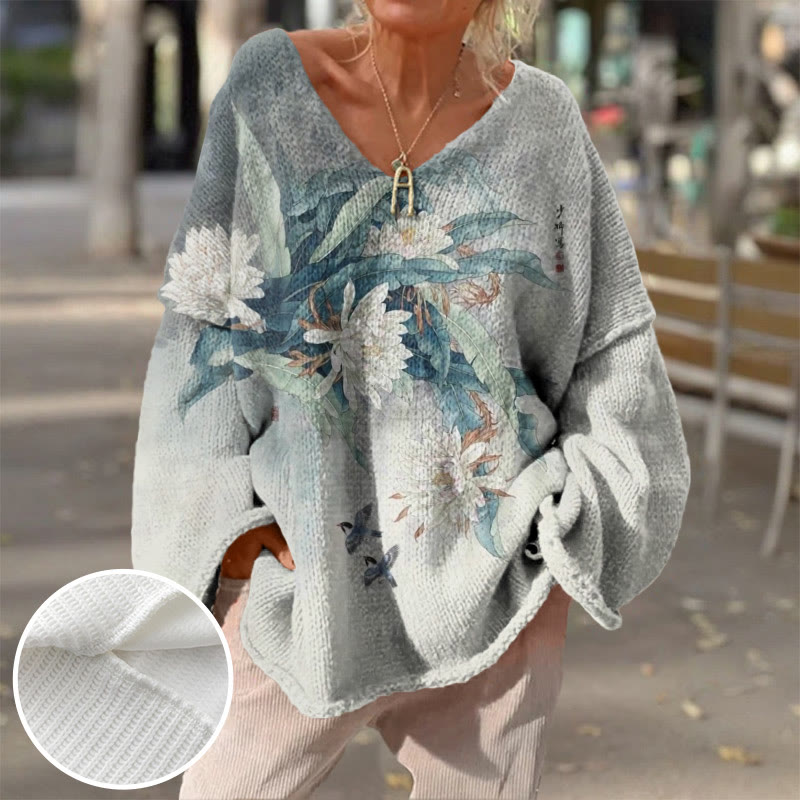 Women's Japanese White Chrysanthemum Art Print Causal V-neck Pullover Sweater - Light Gray - 4XL - image 1