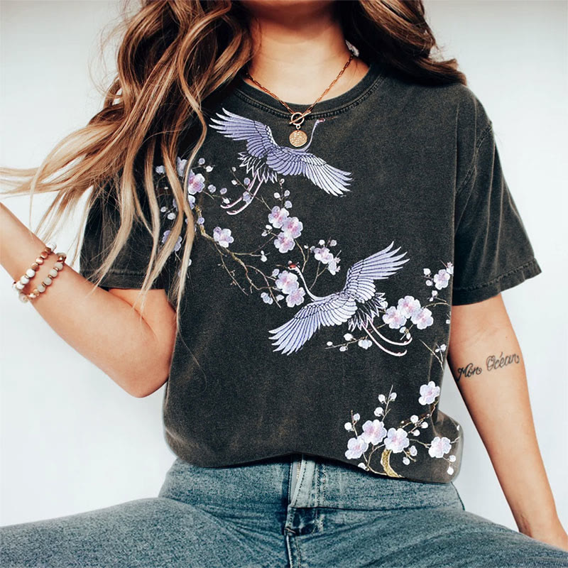 Women's Cranes&Cherry Blossom Art Print Crew Neck T-shirt - Black - 8XL - image 1