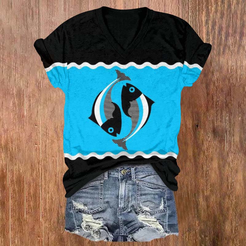 Colorblocked Simple Geometric Fish Art Print V-neck T-shirt - Blue - 5XL - image 1
