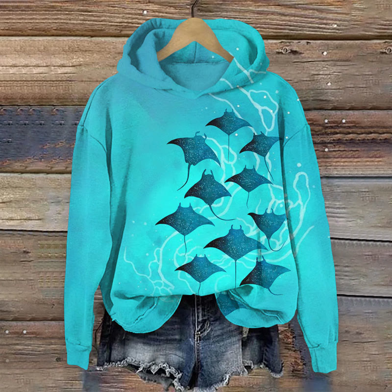 Watercolor Sfumato Manta Ray Print Long Sleeve Hoodie - Light Blue - 8XL - image 1