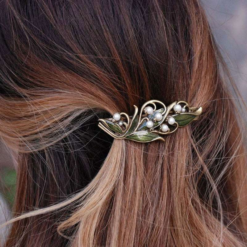 Women's Elegant Enamel Green Leaf Pearl Hollow Hairpin - Olive Green - one size - image 1