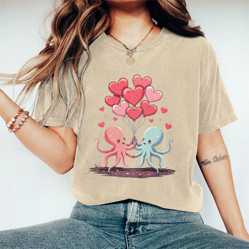 100% Cotton Valentine's Day Octopus Heart T-shirt - Apricot - 2XL - image 1