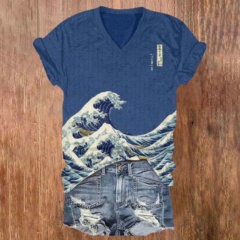 Women's Waves Japanese Art Print T-shirt - Blue - 5XL - image 1