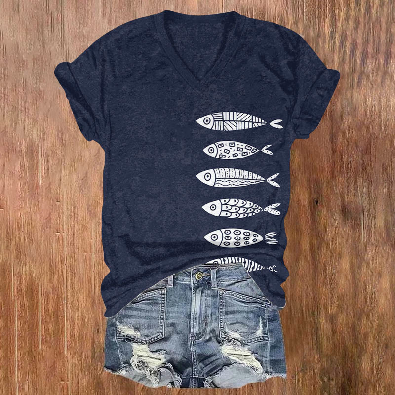 Japanese Vintage Patterned Fish Art Print T-shirt - Navy Blue - 5XL - image 1