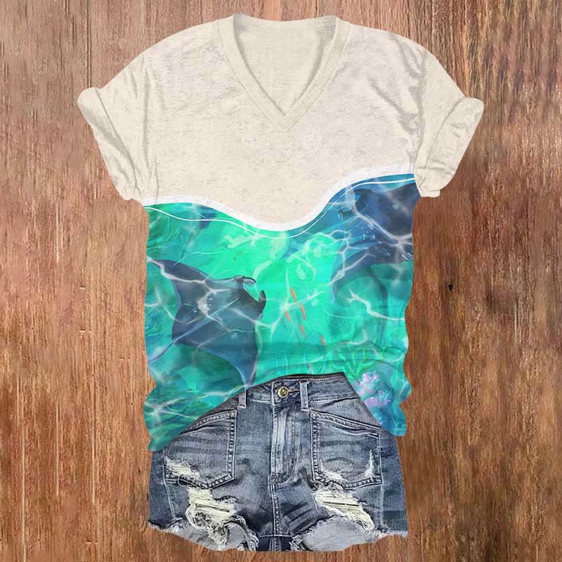 Wome's Vivid Manta Ray Art Print V-neck T-shirt - Beige - 5XL - image 1