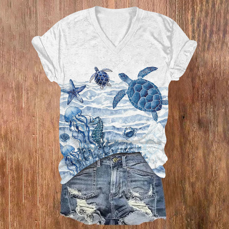Women's Vintage Ocean Animals Art Printed V-neck T-shirt - Blue - US32-34(5XL) - image 1