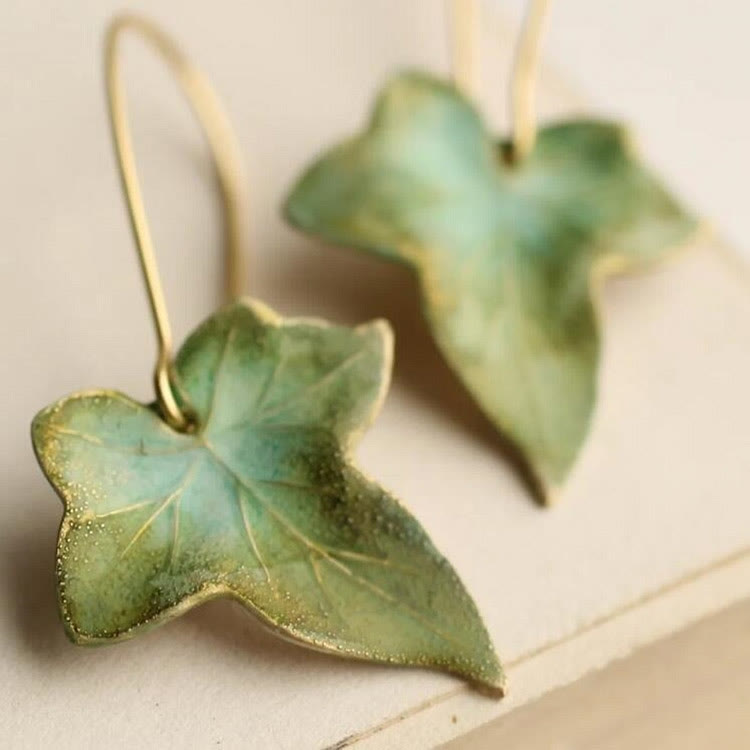 Vintage Green Leaf Earrings - Green - one size - image 1