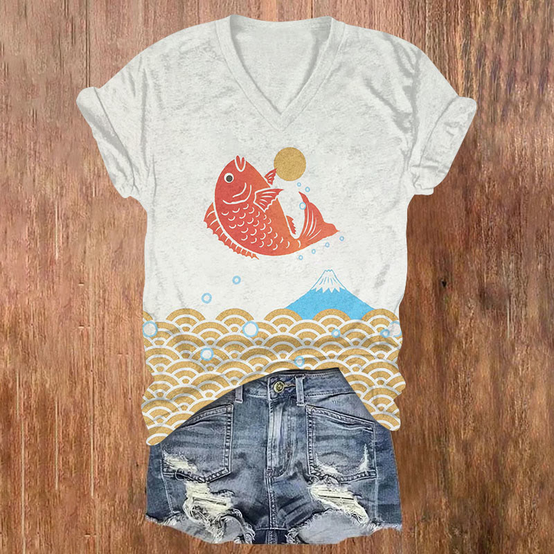 Retro Japanese Style Waves And Koi Art Print T-shirt - Light Gray - US32-34(5XL) - image 1