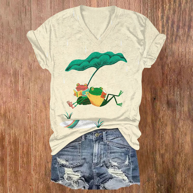 Fun Holiday Frog Reading Cartoon Art T-shirt - Beige - US32-34(5XL) - image 1
