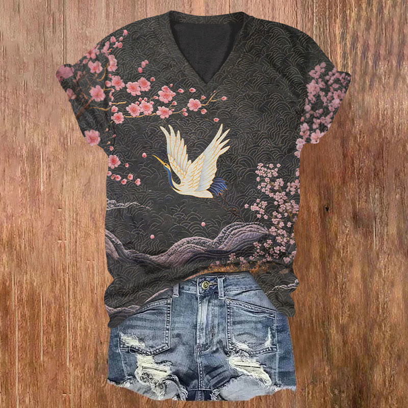 Vintage Japanese Style Crane And Flower Art T-shirt - Black - US32-34(5XL) - image 1