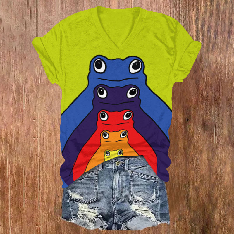 Cascading Rainbow Frog Print T-shirt - Green - US32-34(5XL) - image 1