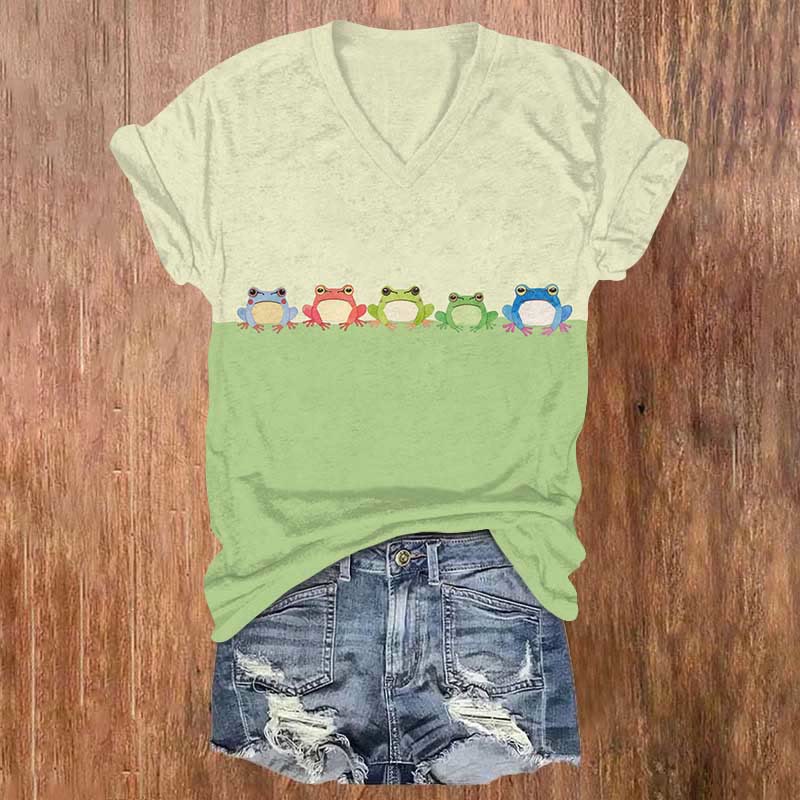 Creative Ugly Rainbow Frogs On The Grass Art Print V-neck T-shirt - Green - US32-34(5XL) - image 1