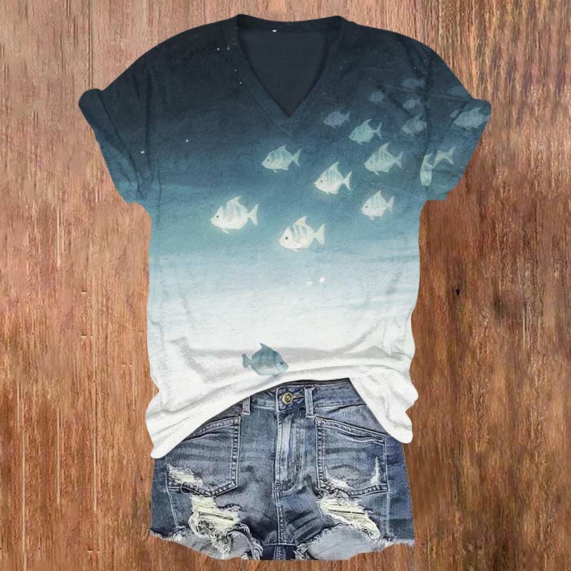 Fish Swimming Under The Starry Sky Art T-shirt - Green - US32-34(5XL) - image 1