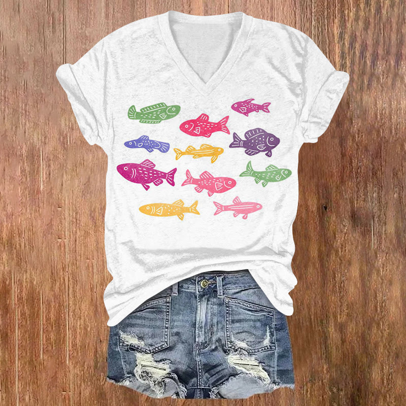 Japanese Style Rubbing Rainbow Fish Print V-neck T-shirt - White - US32-34(5XL) - image 1
