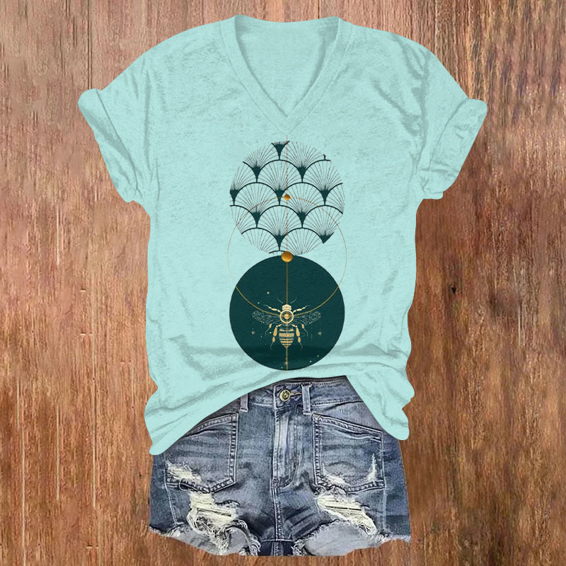 Dragonfly Circle & Ginkgo Leaf Art Print V-neck T-shirt - Sky Blue - US32-34(5XL) - image 1