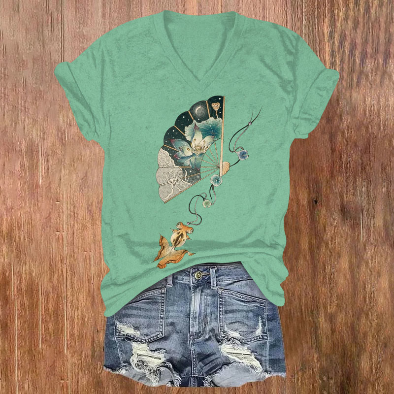 Creative Goldfish With Floral Moon Fan Art Print V-neck T-shirt - Green - US32-34(5XL) - image 1
