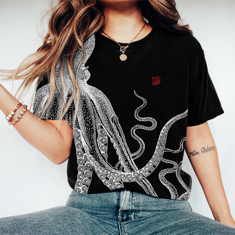 Japanese Art Octopus Art Print Casaul T-shirt - Black - US44-46(8XL) - image 5