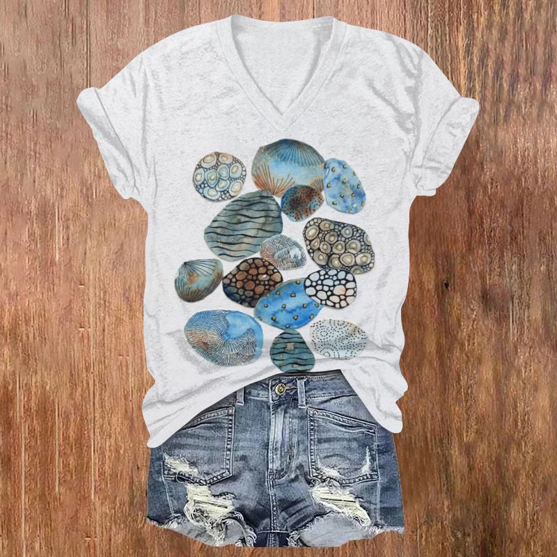 Colorful Shells Art Print V-neck T-shirt - White - US32-34(5XL) - image 1