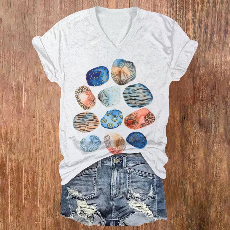 Colorful Shells Print V-neck T-shirt - White - US32-34(5XL) - image 1