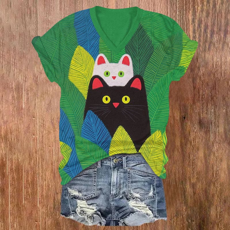 Cute Black & White Cat Art Print V-neck T-shirt - Green - US32-34(5XL) - image 1