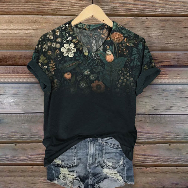 Vintage Blossoms In Darkness Print V-neck T-shirt - Black - US32-34(5XL) - image 1