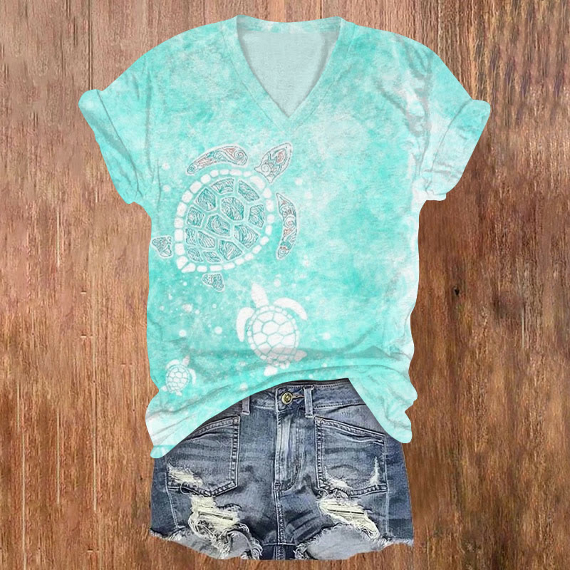 Smudged Watercolor Turtle Print V-neck T-shirt - Lake Blue - US32-34(5XL) - image 1